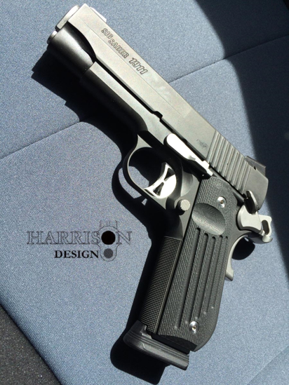 Harrison Design & Consulting, LLC. HD-302-TS Carry Groove Grips, Round Butt